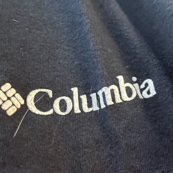 Columbia tshirt - Picture 3 of 3
